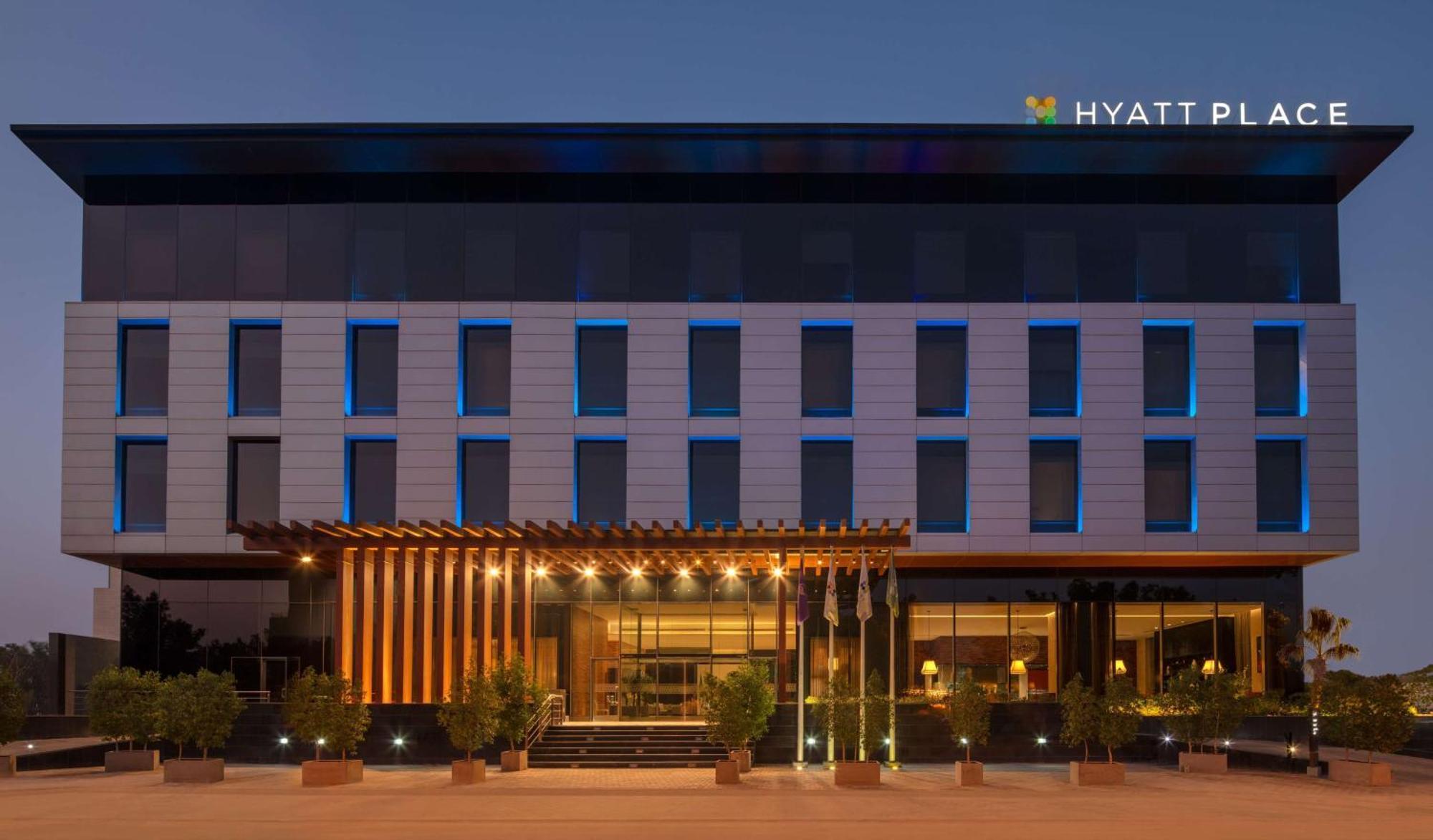 Hyatt Place Riyadh Sulaimania Hotel Ngoại thất bức ảnh